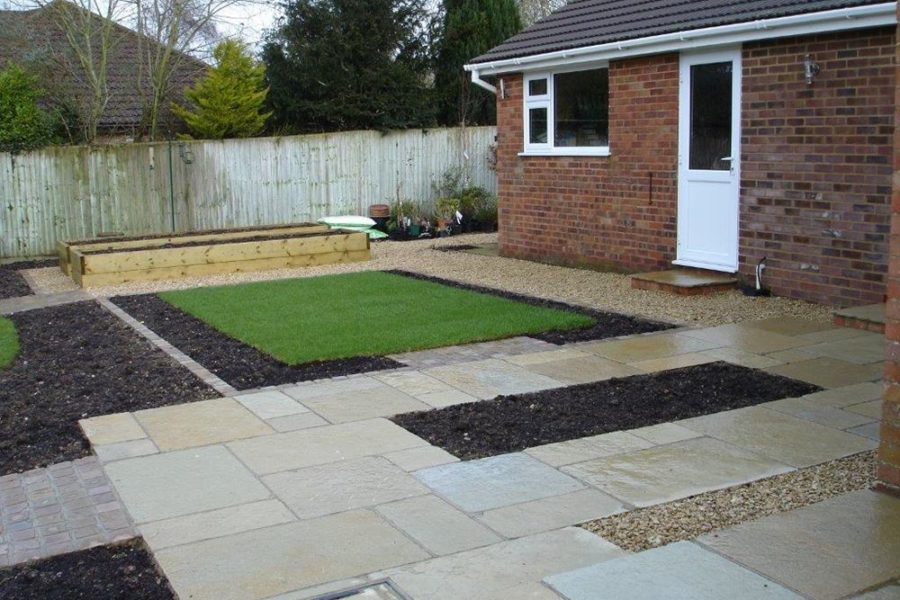 We are currently researching elegant timber trough planters to sit on the gravel by the garage & house walls (shallow underground pipes here make planting in the ground impractical).